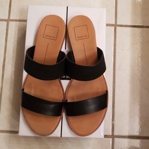 DOLCE VITA black sandals